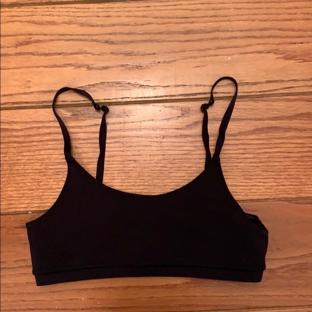 Sports bra
